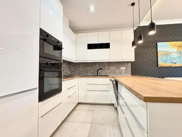 Eladó lakás Budapest XI. kerület 76 nm