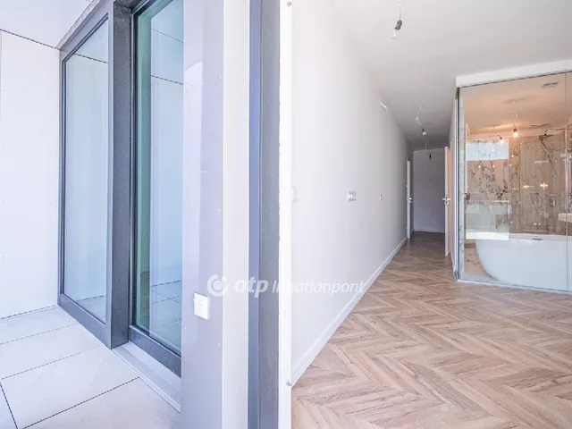 Eladó lakás Budapest IX. kerület 273 nm