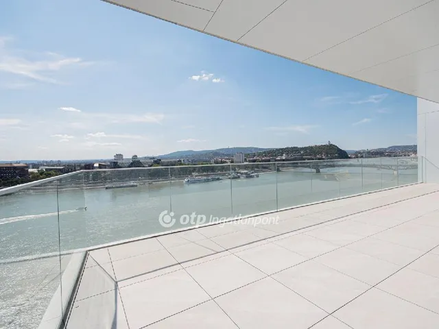 Eladó lakás Budapest IX. kerület 134 nm