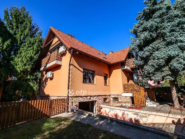 Eladó ház Budaörs 188 nm