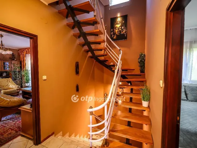 Eladó ház Budaörs 188 nm