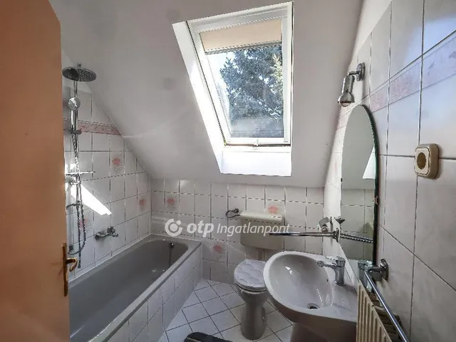 Eladó ház Budaörs 188 nm