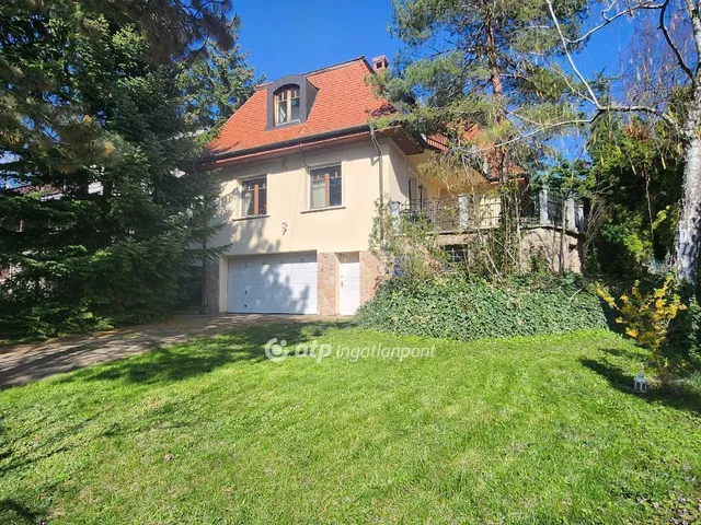 Eladó ház Budapest II. kerület 270 nm