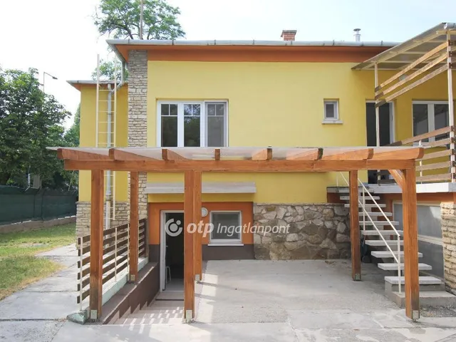 Eladó ház Budapest X. kerület 186 nm