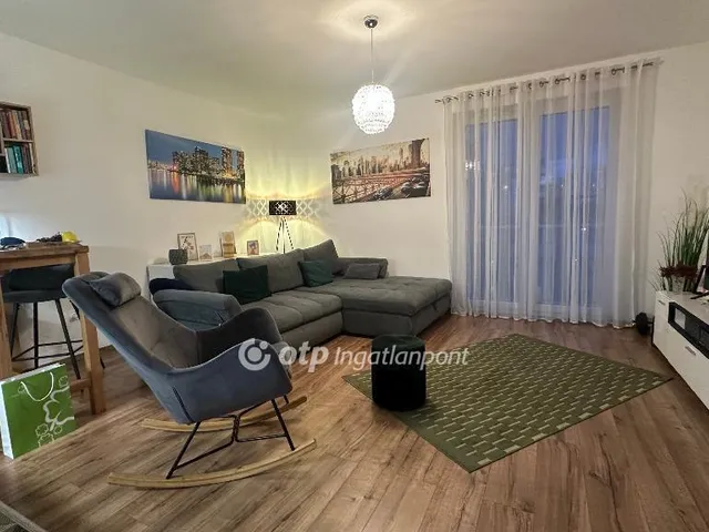 Eladó lakás Budapest XIII. kerület, Lőportárdűlő 35 nm