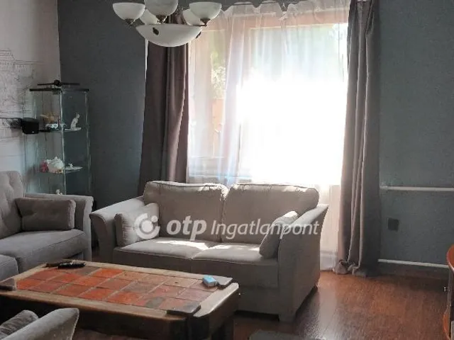 Eladó ház Érd 180 nm