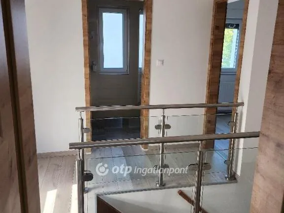 Eladó ház Velence 160 nm