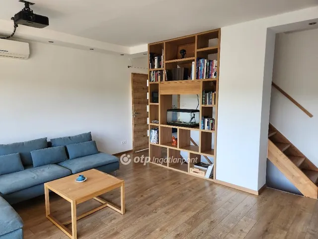 Eladó ház Velence 160 nm