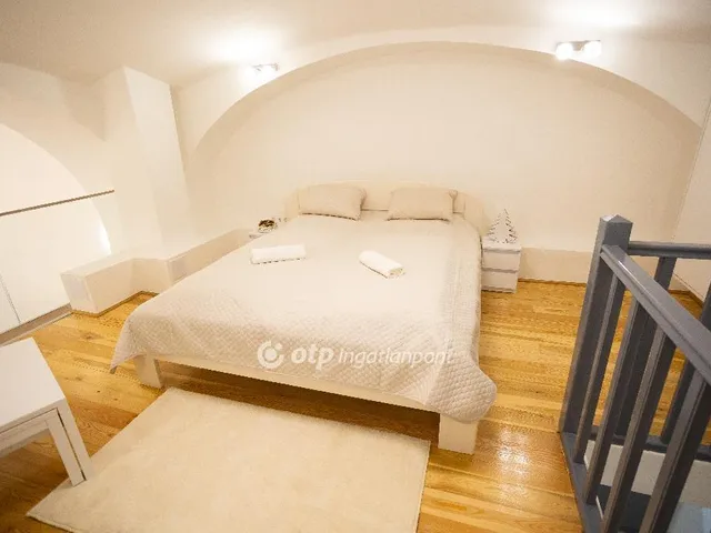 Eladó lakás Budapest V. kerület 52 nm