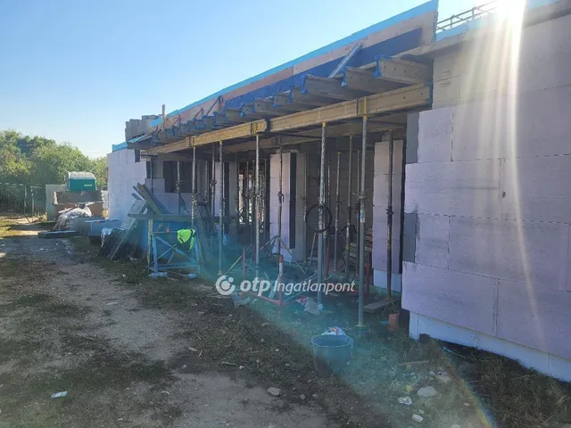 Eladó ház Diósd 113 nm