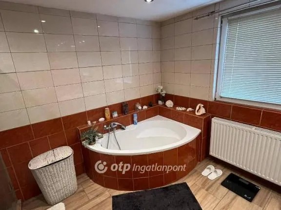 Eladó ház Érd 71 nm