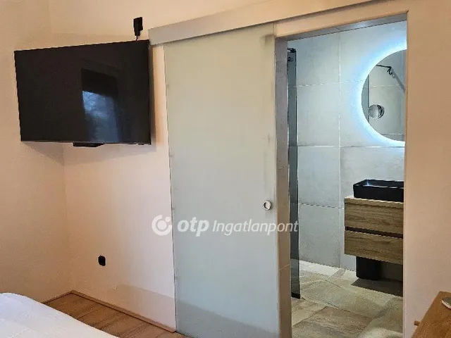 Eladó ház Velence 160 nm