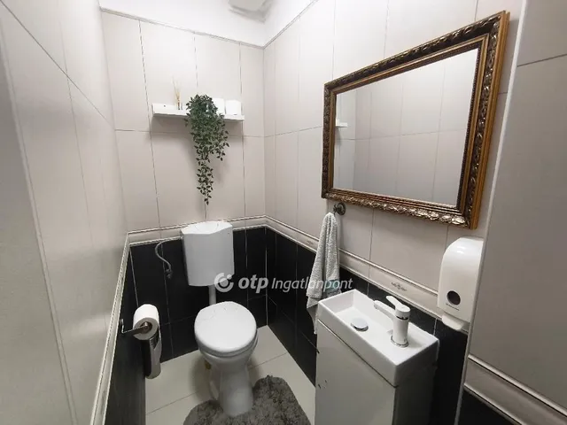 Eladó ház Velence 154 nm