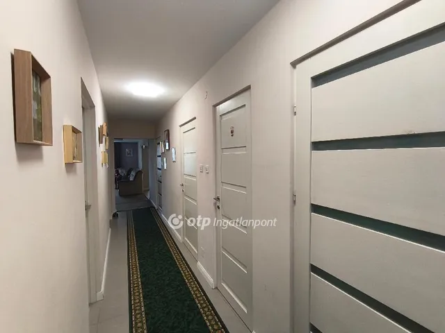 Eladó ház Velence 154 nm