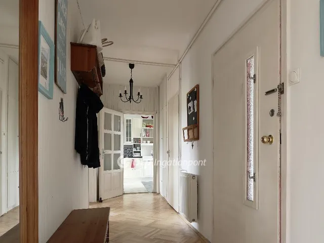 Eladó lakás Budapest XI. kerület 132 nm