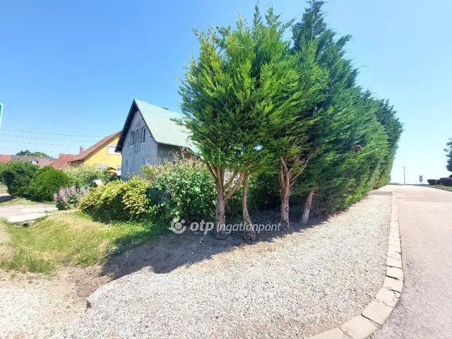 Eladó ház Martonvásár 107 nm