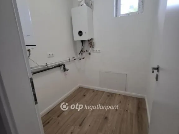 Eladó ház Pusztaszabolcs 95 nm