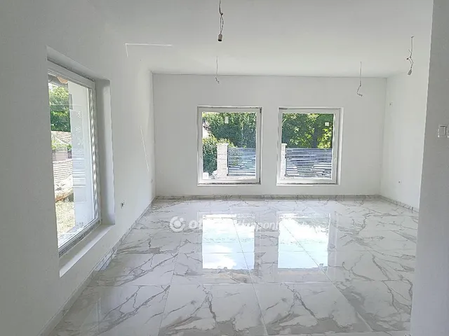 Eladó ház Pusztaszabolcs 125 nm