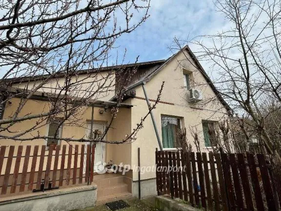 Eladó ház Érd 90 nm