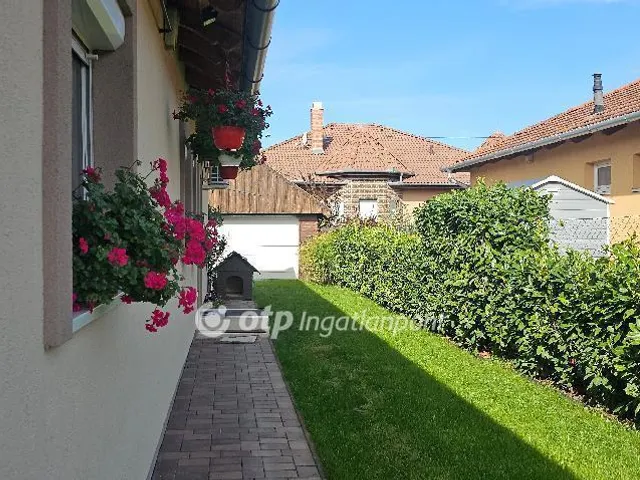 Eladó ház Halásztelek 83 nm