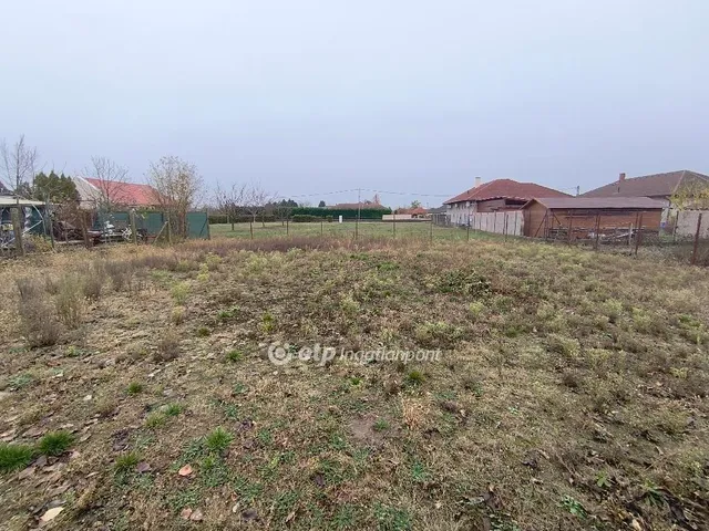 Eladó ház Iváncsa 72 nm