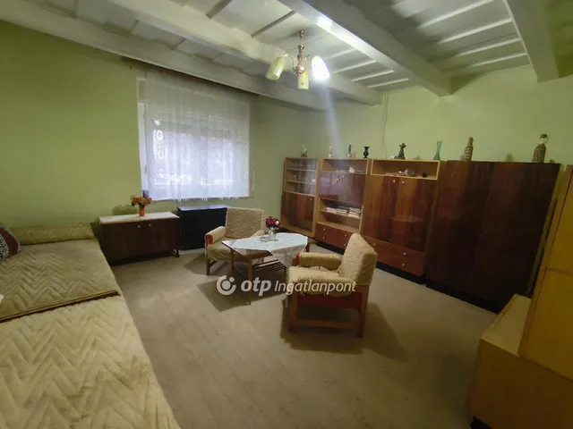 Eladó ház Iváncsa 72 nm