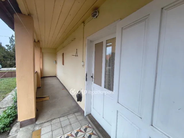 Eladó ház Iváncsa 72 nm