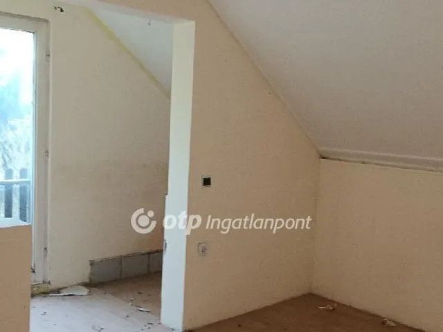 Eladó ház Érd 165 nm