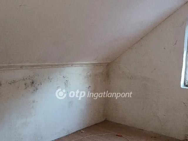 Eladó ház Érd 165 nm