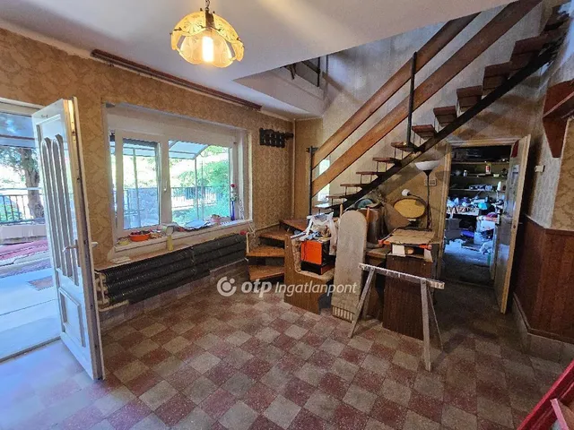 Eladó ház Dunaalmás 140 nm