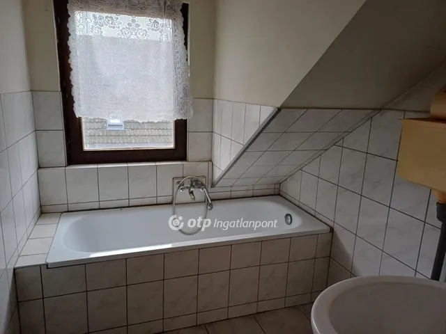 Eladó ház Szigethalom 195 nm