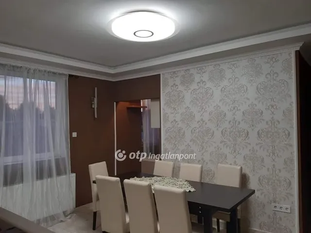 Eladó ház Szigethalom 220 nm