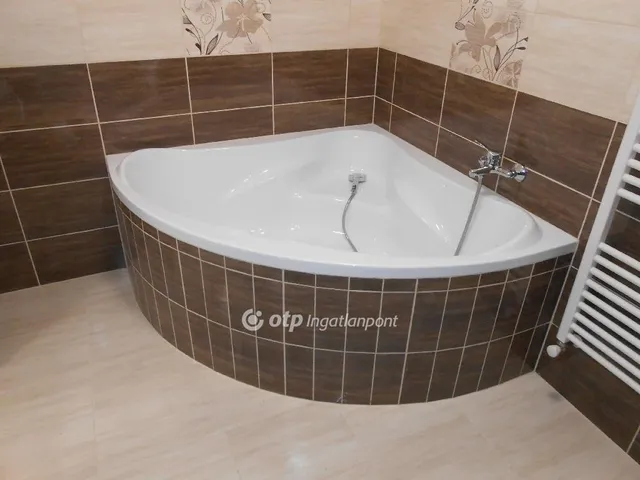 Eladó ház Kajászó 119 nm