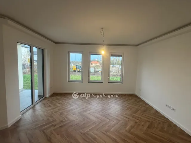 Eladó ház Velence, Bencehegy 190 nm