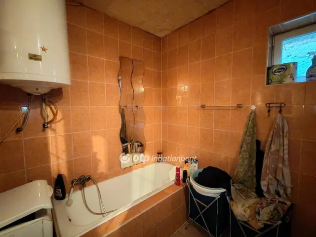 Eladó ház Tök 128 nm