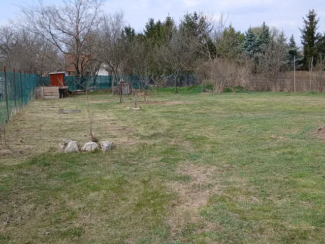 Eladó telek Martonvásár 1160 nm