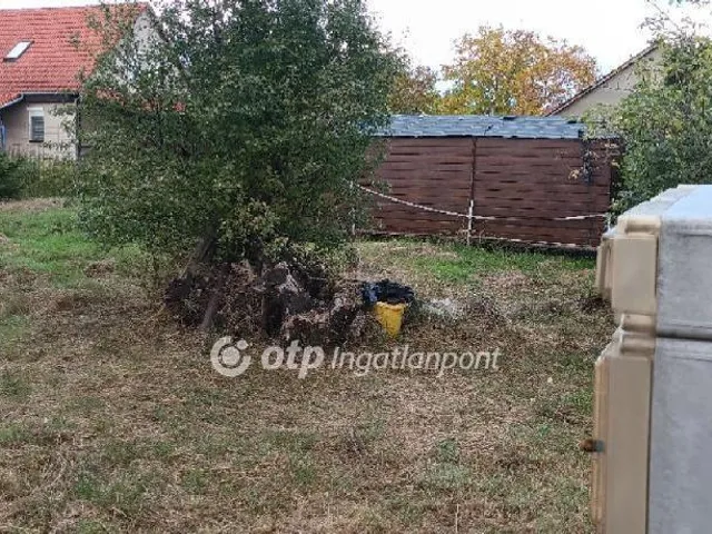 Eladó telek Martonvásár 1160 nm
