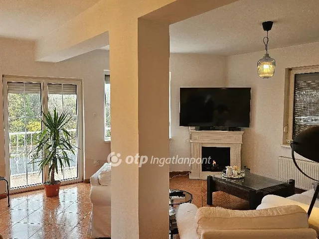 Eladó ház Velence 160 nm