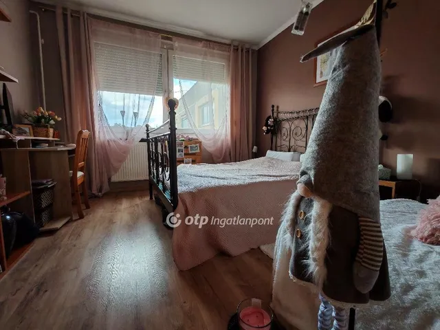 Eladó lakás Dorog 53 nm