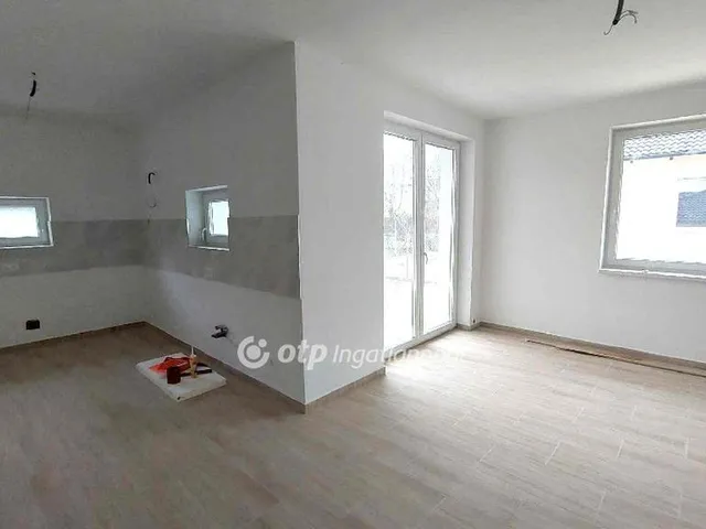 Eladó ház Százhalombatta 61 nm