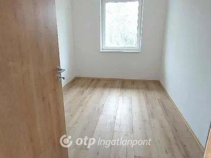 Eladó ház Százhalombatta 61 nm