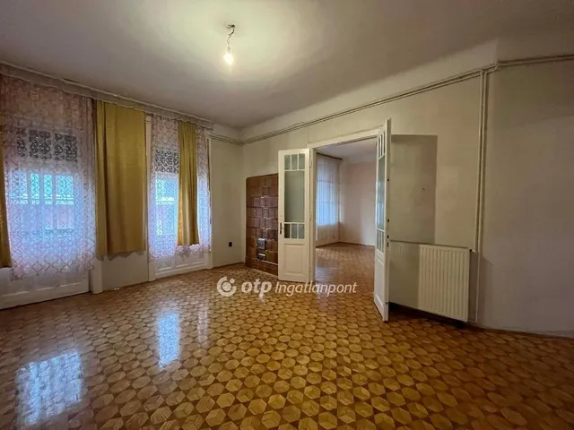 Eladó lakás Budapest VIII. kerület 113 nm