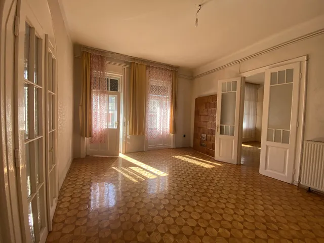 Eladó lakás Budapest VIII. kerület 113 nm