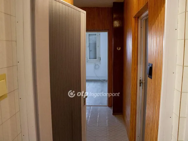 Eladó lakás Dunaújváros 58 nm