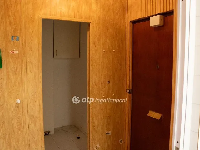 Eladó lakás Dunaújváros 58 nm