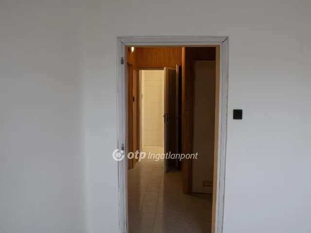 Eladó lakás Dunaújváros 58 nm