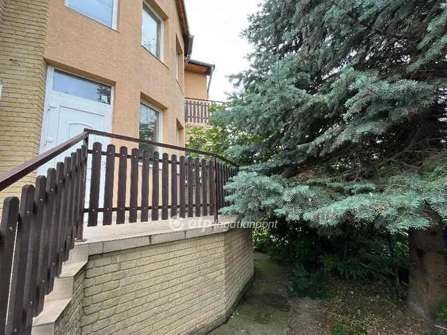 Eladó ház Budapest XXII. kerület 315 nm