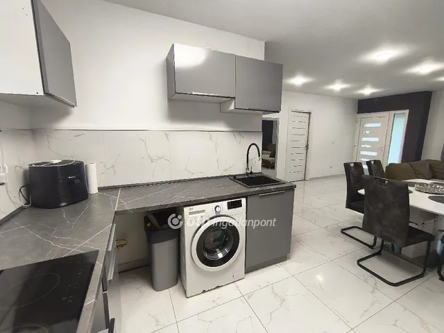 Eladó ház Pusztaszabolcs 113 nm