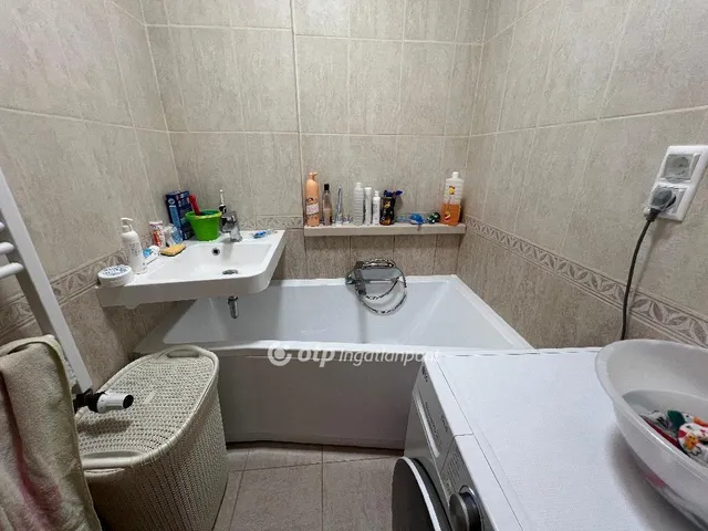 Eladó lakás Százhalombatta 71 nm