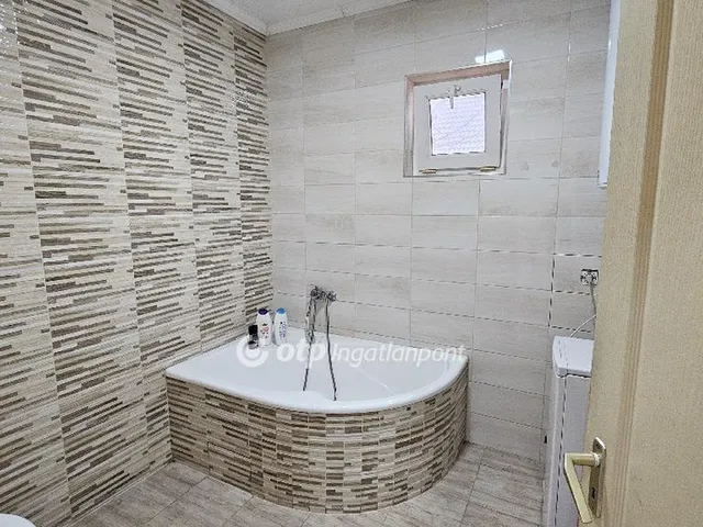 Eladó ház Pusztaszabolcs 130 nm